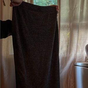 XS GREY SWEATER SKIRT